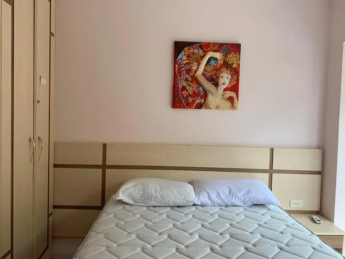 Apartamento Inteiro 3 Quartos No Condominio Solar Das Bromelias بومبينهاس 0*,  البرازيل