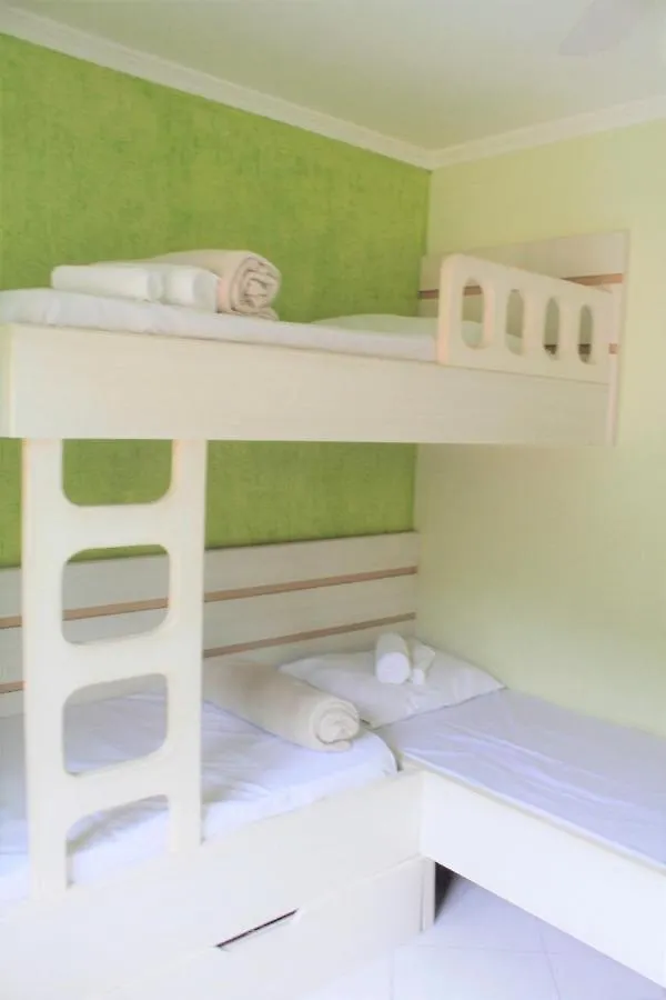 Apartamento Inteiro 3 Quartos No Condominio Solar Das Bromelias بومبينهاس
